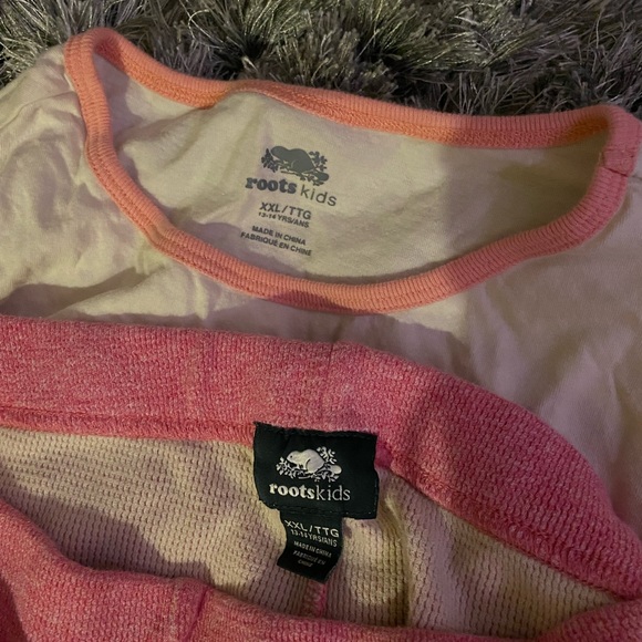 ROOTS kid girls 2 piece pyjama set - Picture 2 of 6